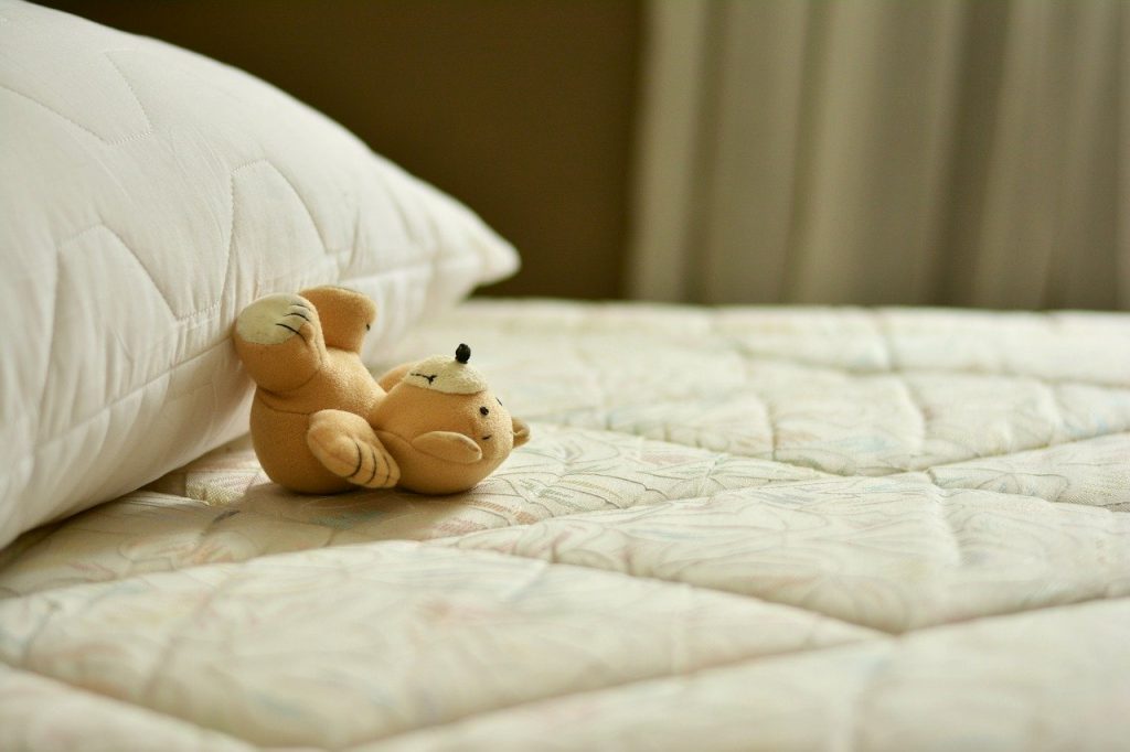Materac sercem sypialni – jak wybrać